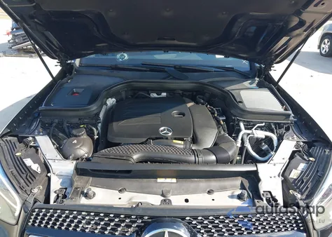 2022 Mercedes-Benz Glc Glc 300 z USA, uszkodzony, nr VIN W1N0J8EB6NG041665